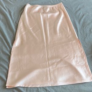 TOPSHOP pink satin midi skirt